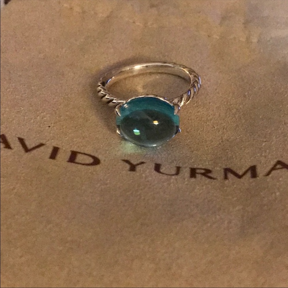 Beautiful blue topaz David Yurman ring size 7